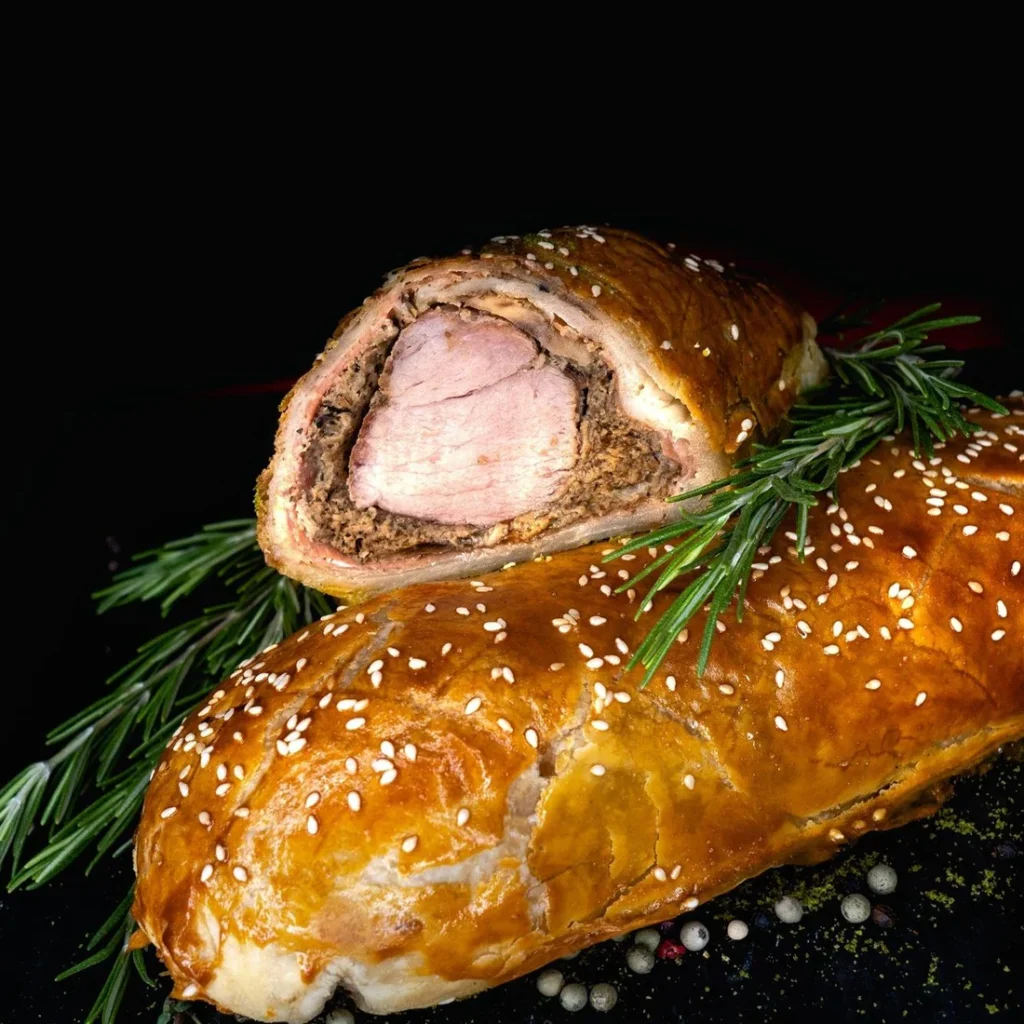 Muschiuleț de vită Wellington cu ciuperci și prosciutto